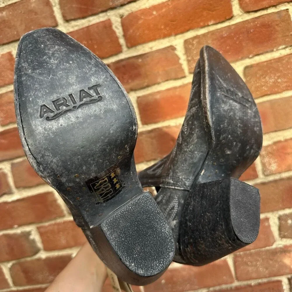 Ariat Dixon Western Bootie Distressed Black Snip Toe Heel Womens 6.5 NEW